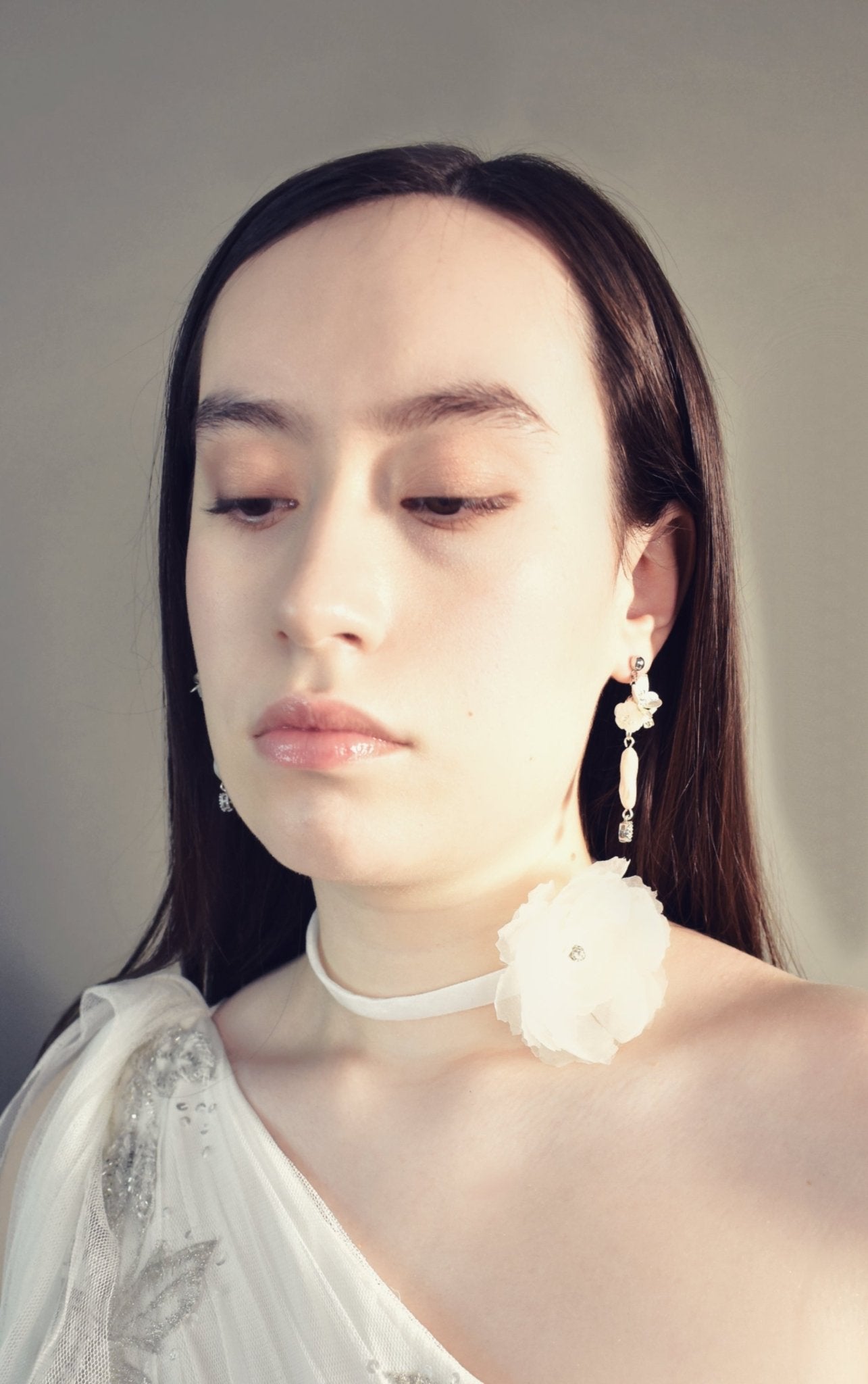 The Giulietta - Bridal Choker Necklace - Delicate Silk Flowers, Handmade Luxury Wedding Jewelry