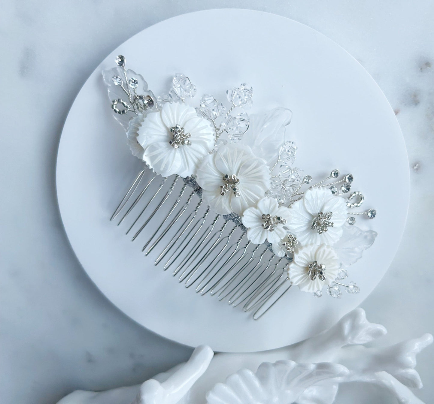 The Isabeau – Mother of Pearl Bridal Hair Comb