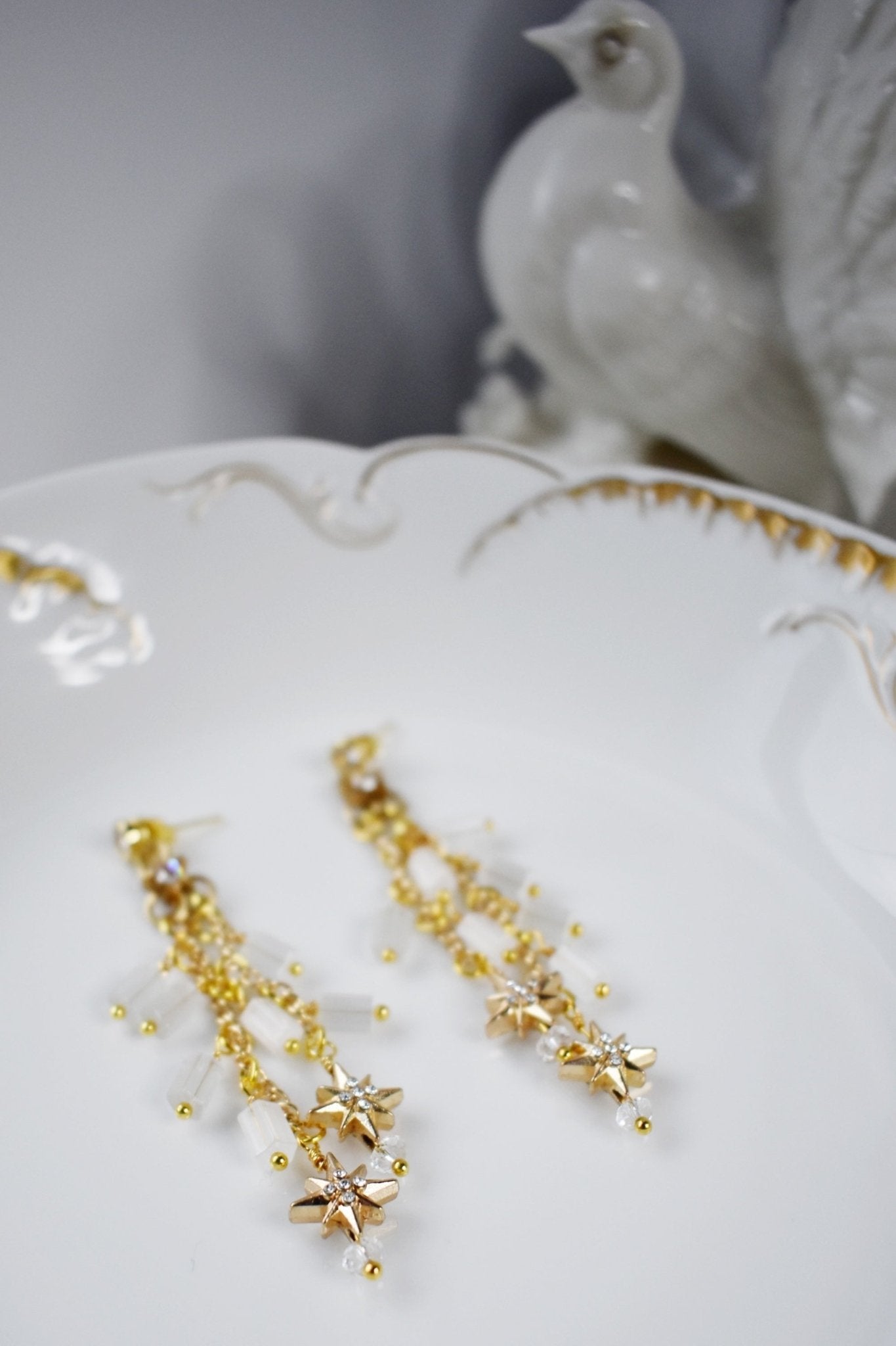 The Solène | Long Gold Star Drop Bridal Earrings