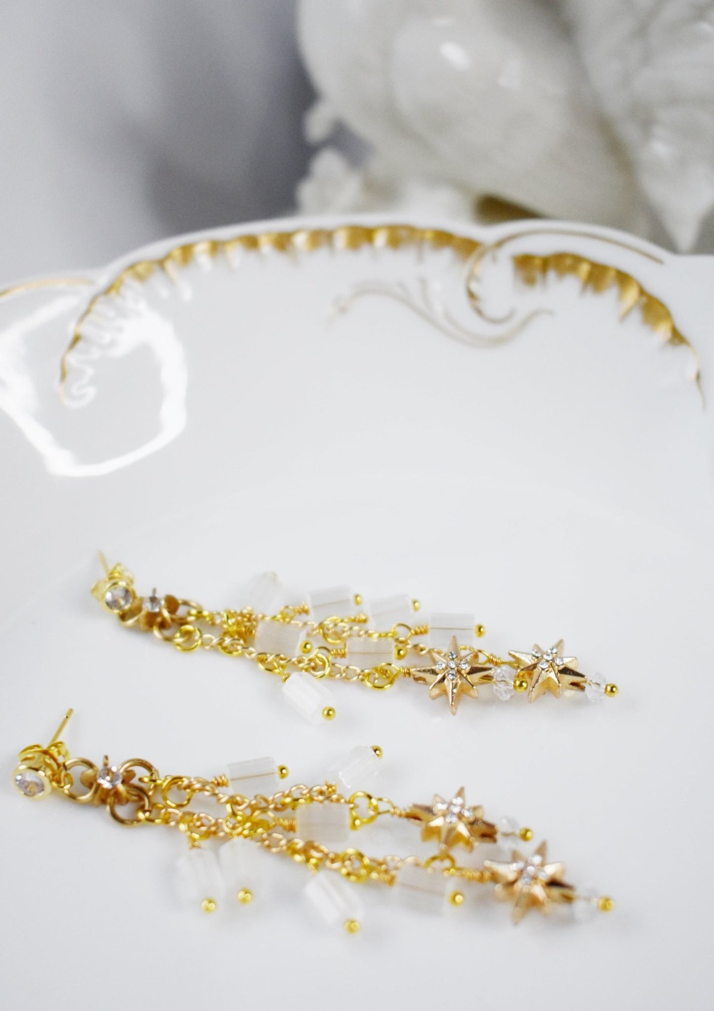 The Solène | Long Gold Star Drop Bridal Earrings